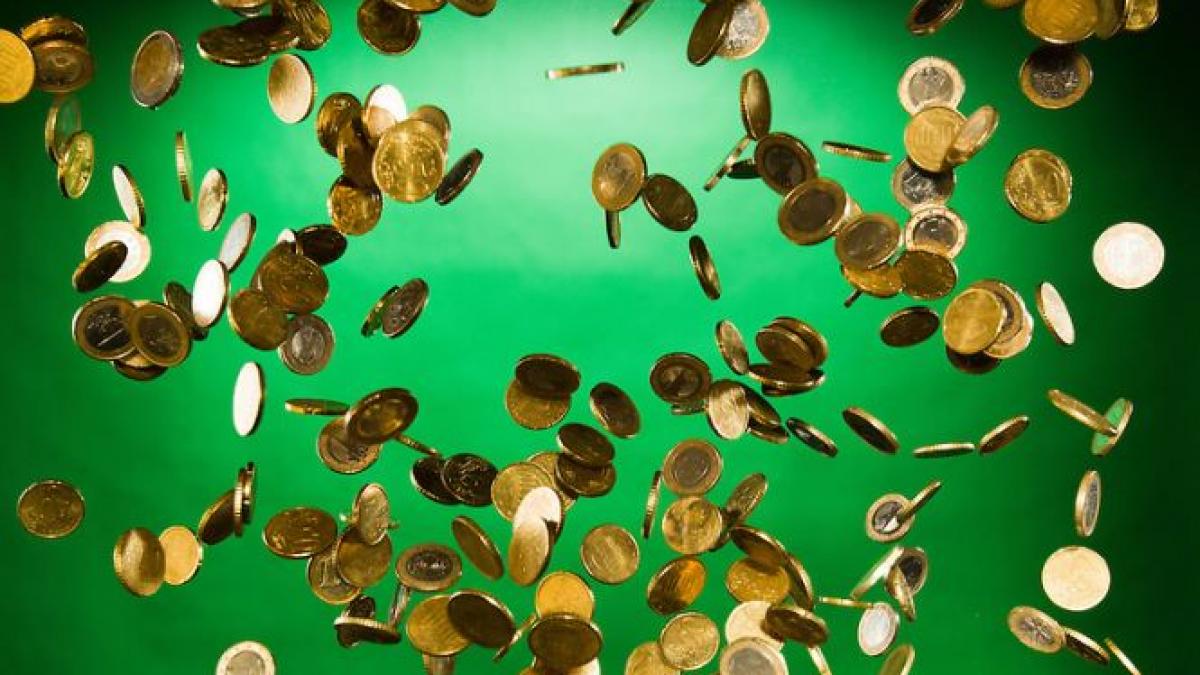 euro la cel mai mic nivel din ultimele sapte luni vezi cursul bnr