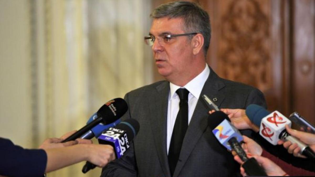 noul regulament al camerei deputatilor provoaca scandal in parlament