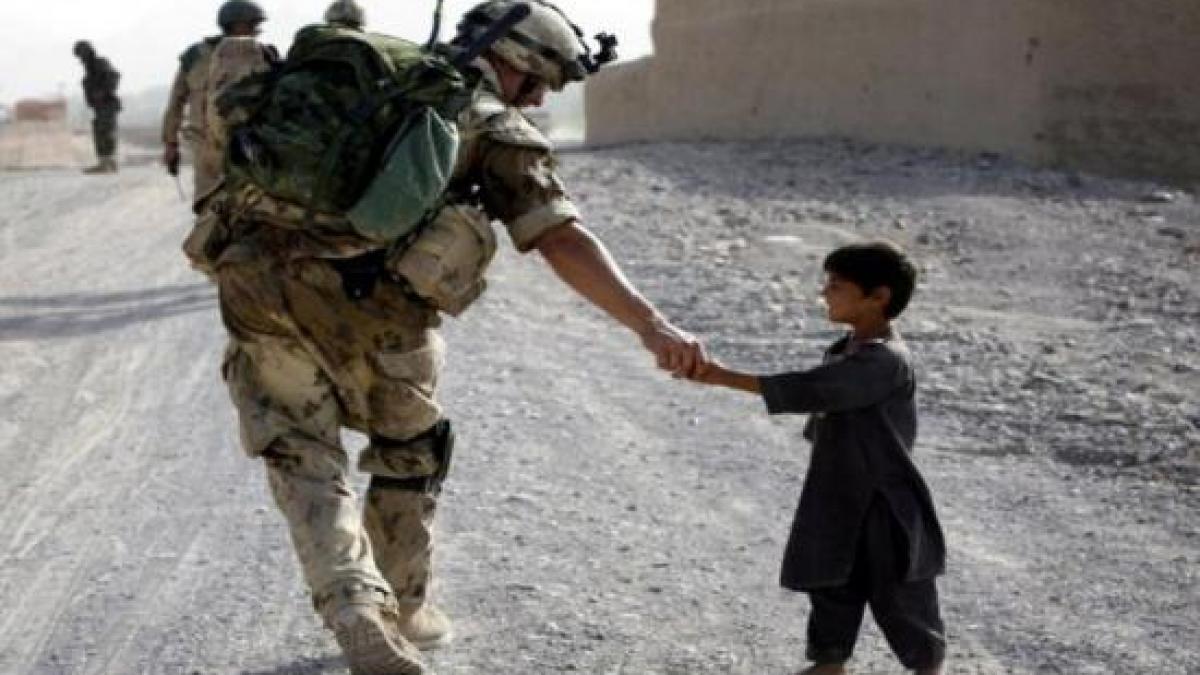 sua vor mentine aproape 10 000 de soldati americani in afganistan pana la sfarsitul lui 2015