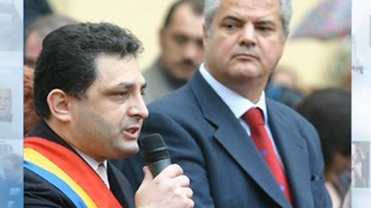 deziluzia optica vanghelie umbla cu cioara vopsita