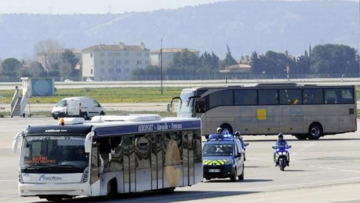 familiile victimelor din tragedia germanwings au ajuns in franta