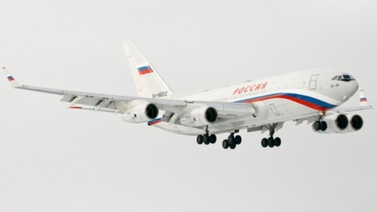 noul avion al lui putin concureaza cu aeronavele seicilor arabi mobila din interior este luxurianta