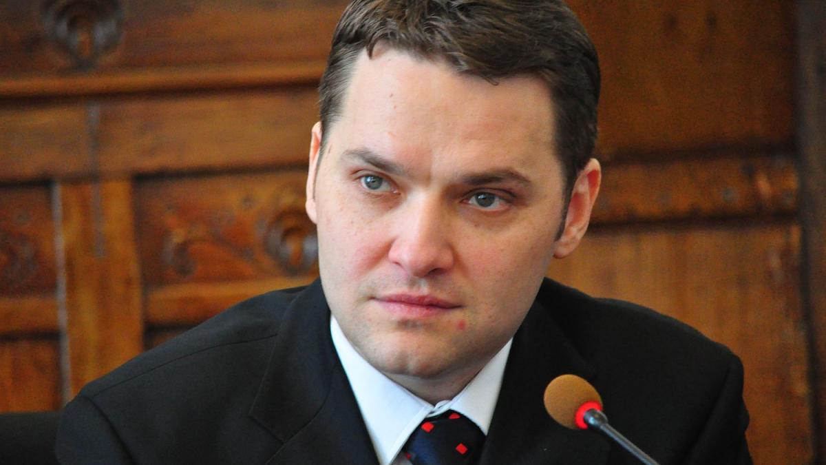 soarta lui dan sova este incerta in ce conditii ar putea ajunge senatorul dupa gratii dupa psd si