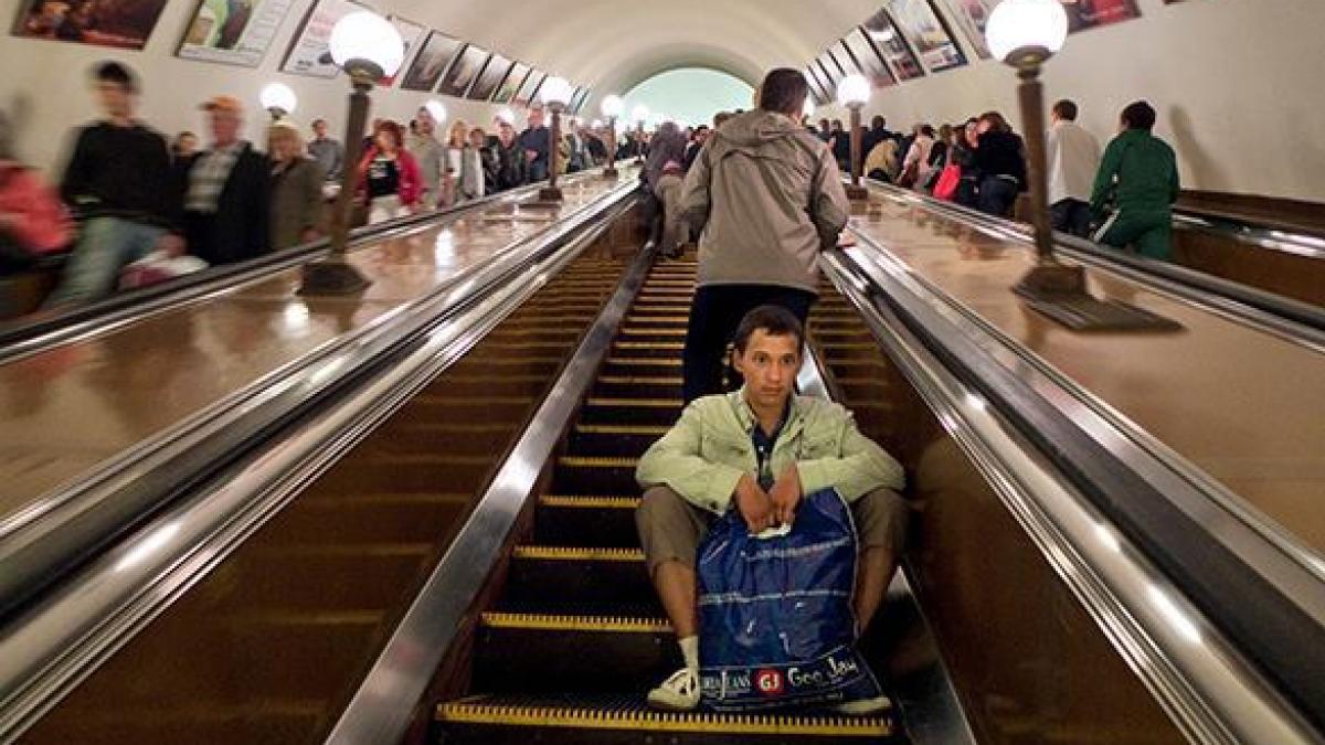 treaba ruseasca cea mai veche scara rulanta din lume va fi modernizata dupa 71 de ani de functionare