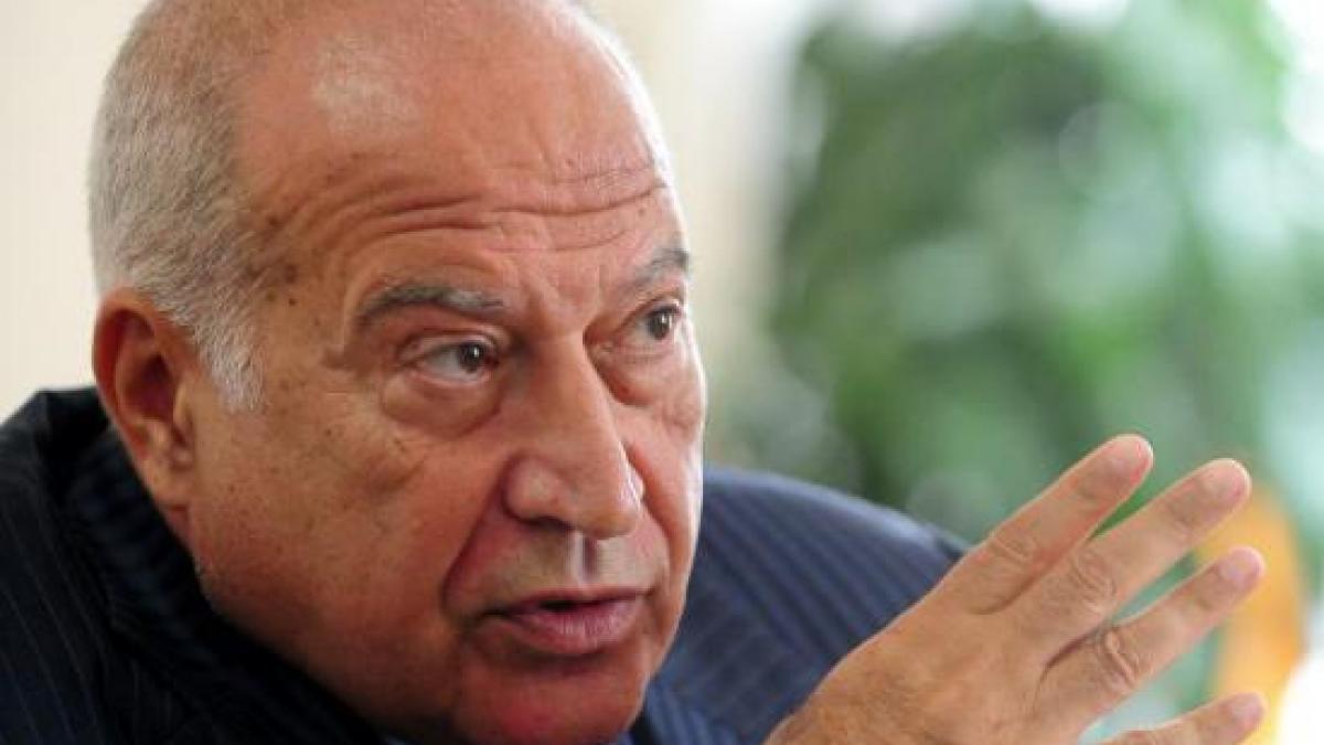 dan voiculescu basescu politica externa pe genunchi iohannis are datoria sa indrepte aceste greseli