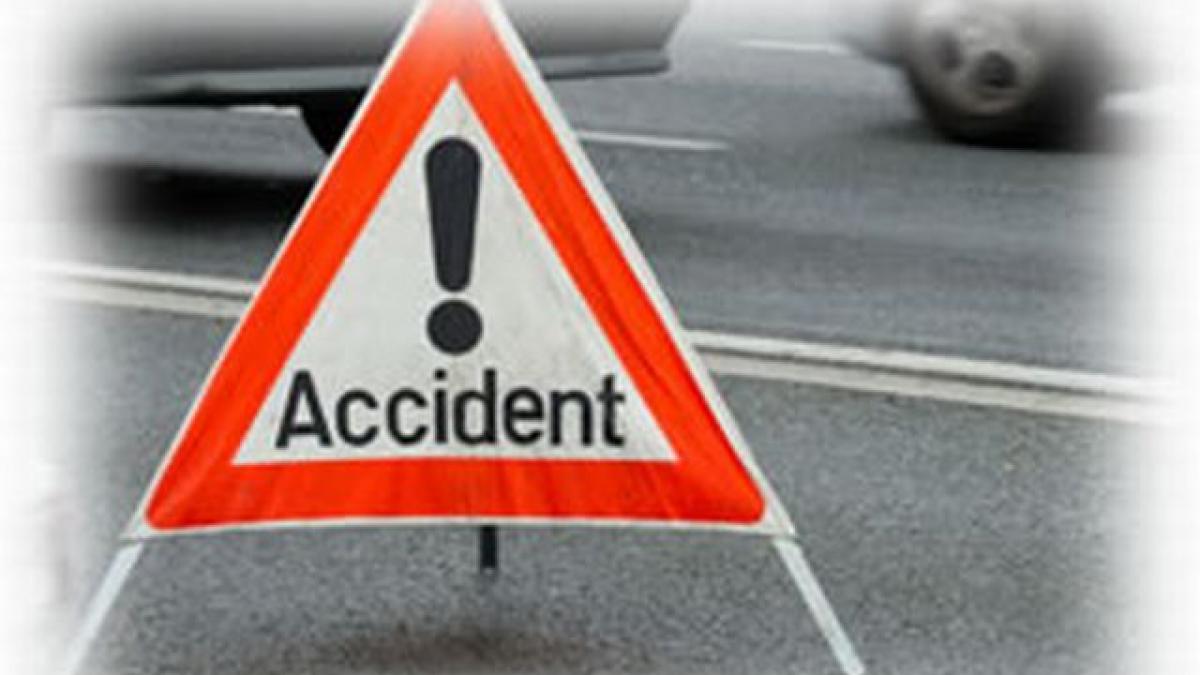 accident spectaculos in capitala impactul atat de violent incat una din masini a ricosat si a lovit