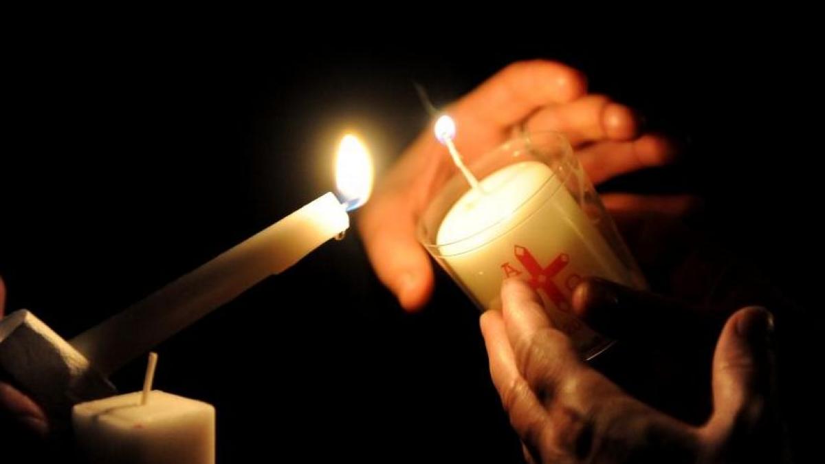 cum vor circula trenurile de metrou si liniile de transport ratb in noaptea de inviere