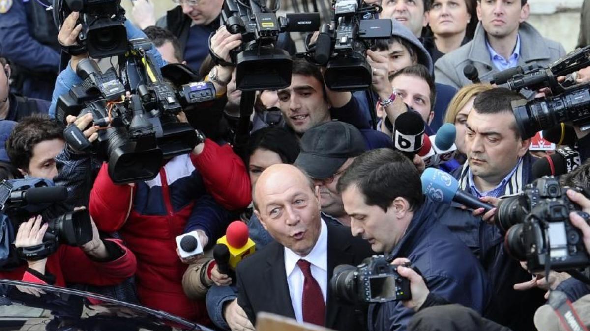 numele lui traian basescu apare in dosarul de mita al medicului sirian mohamad yassin