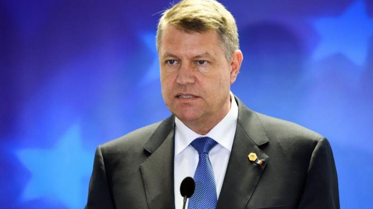 klaus iohannis cheama partidele la consultari presedintele nemutumit din mai multe motive