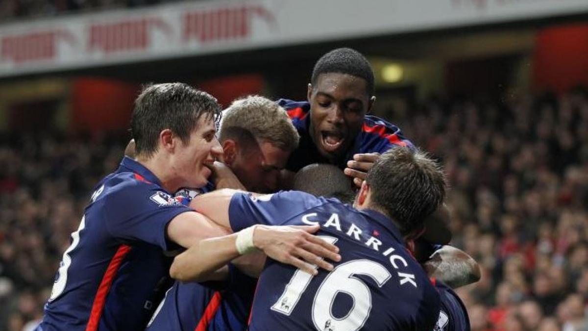 manchester united invinge manchester city scor 4 2