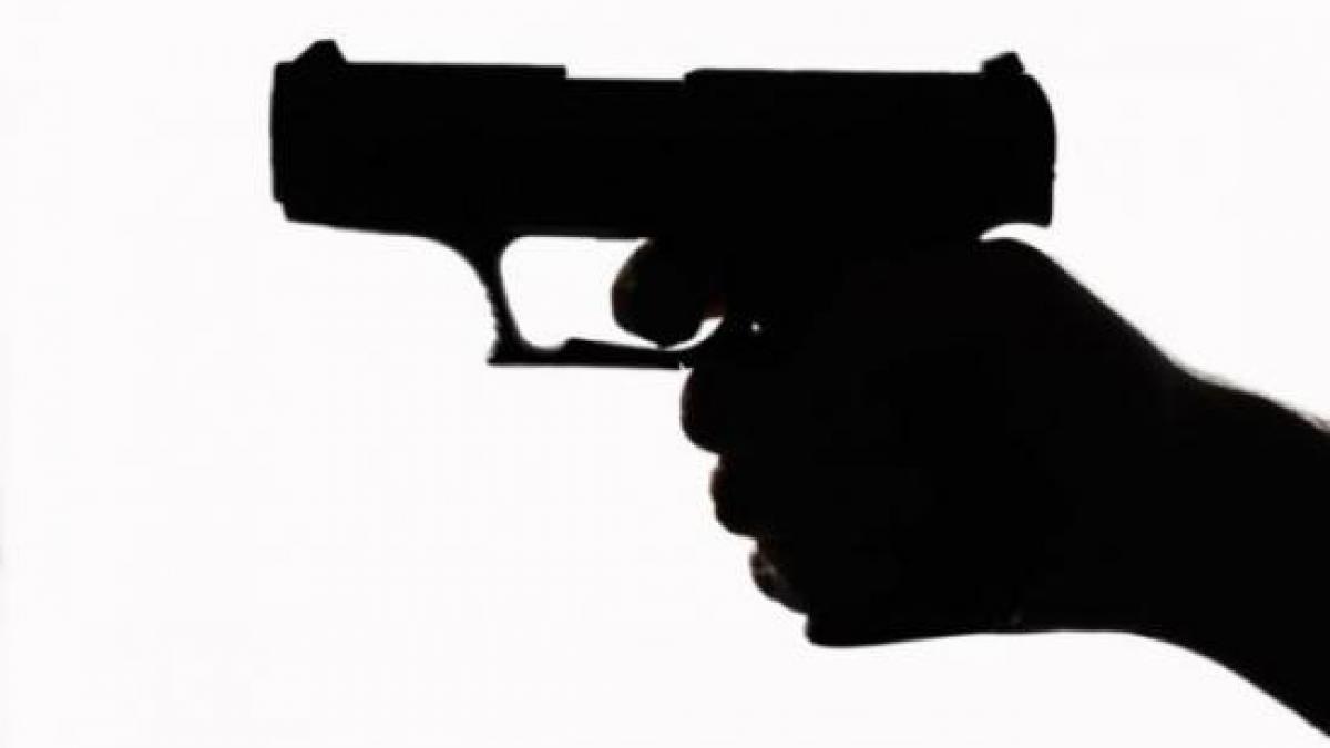 un copil de trei ani si a impuscat mortal fratele de un an intr o casa din statul american ohio