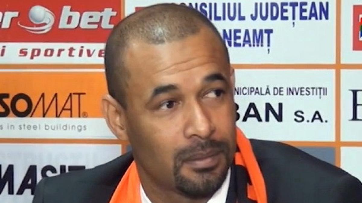 italian cu meteahna de patron roman ceahlaul piatra neamt schimba antrenorul dupa ce acesta a