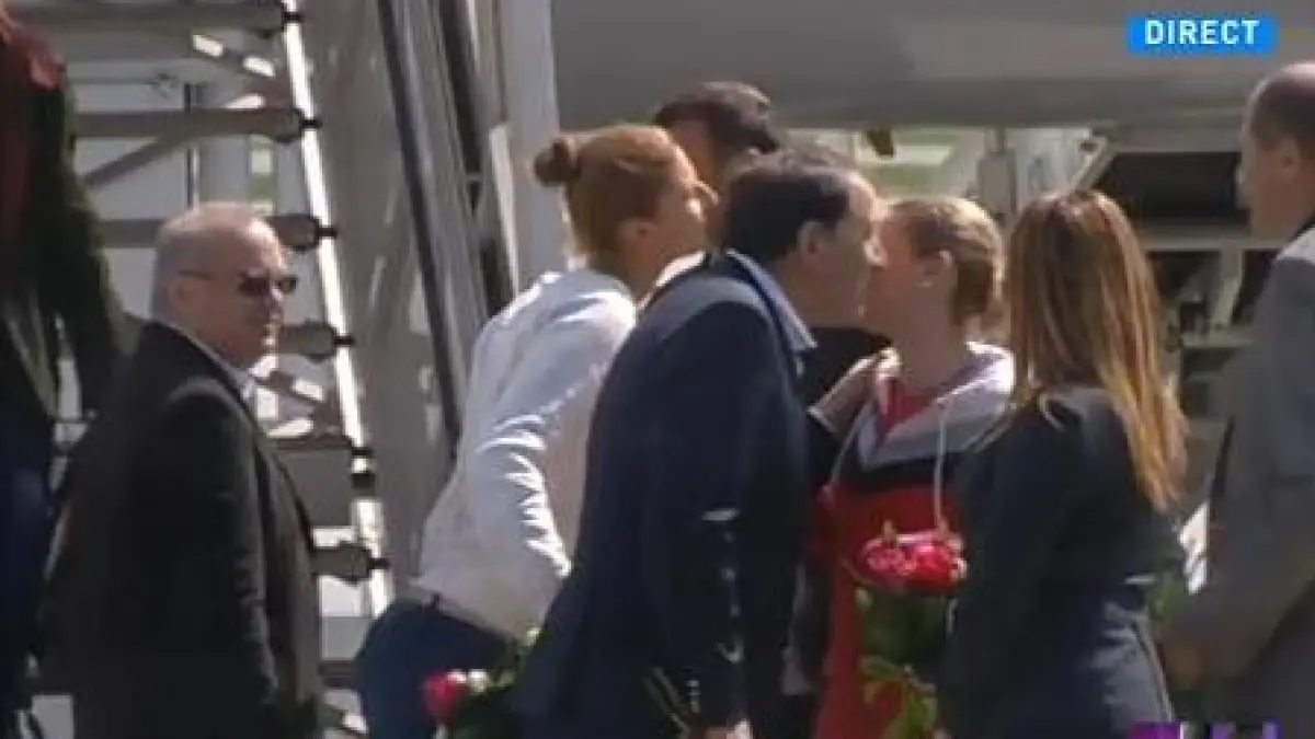 update echipa de tenis a romaniei s a intors in tara