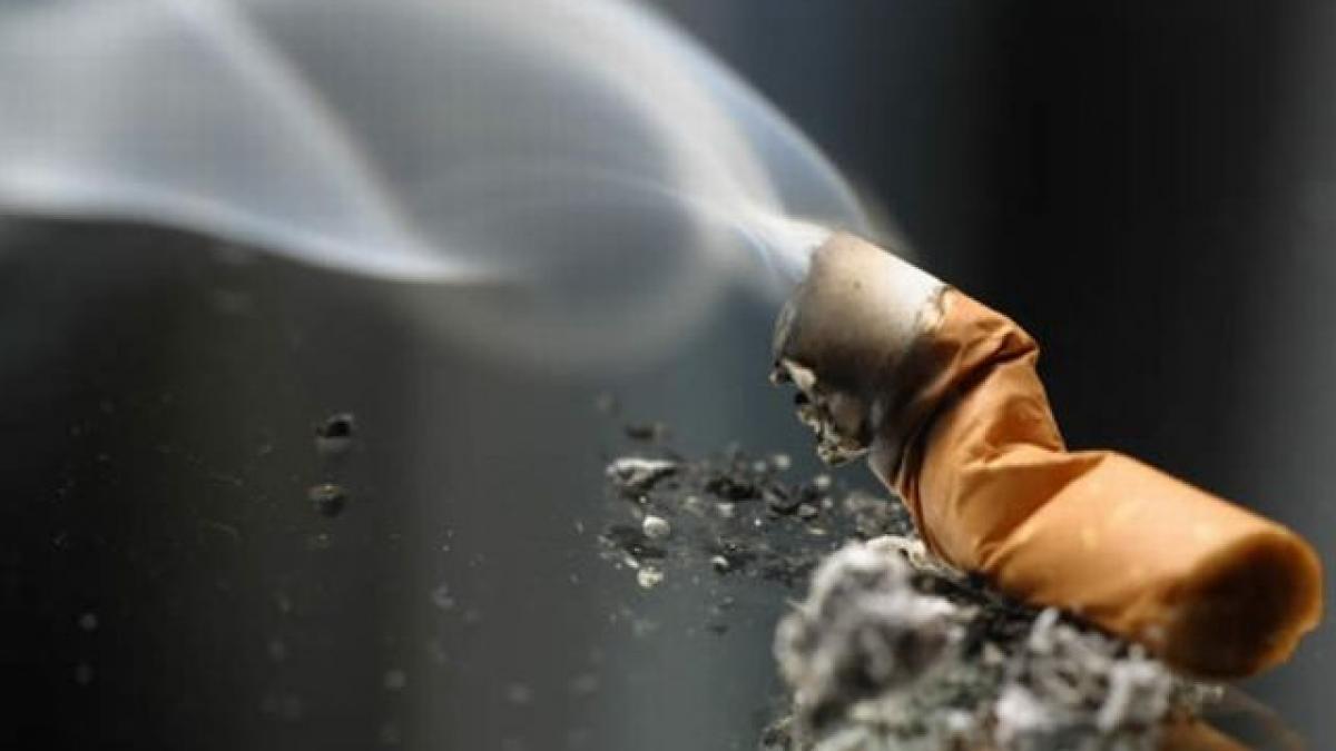 peste 80 dintre romani sustin interzicerea fumatului in spatiile publice