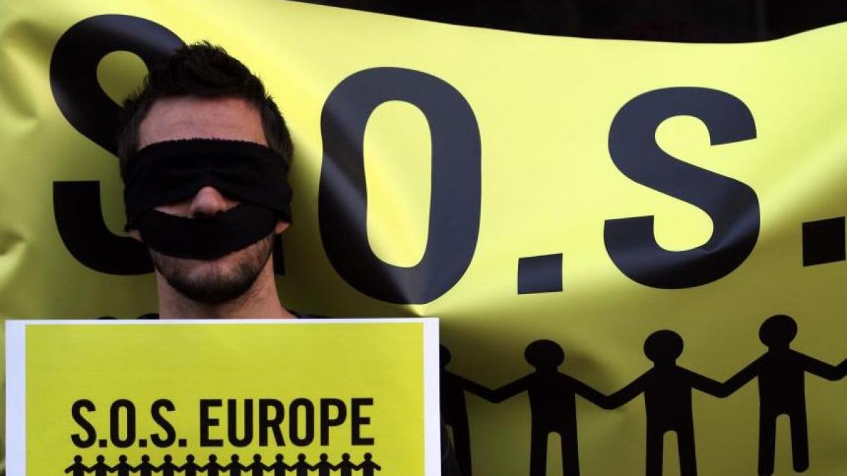 italia 84 de imigranti au fost salvati pe mare alti 220 au sosit in sicilia