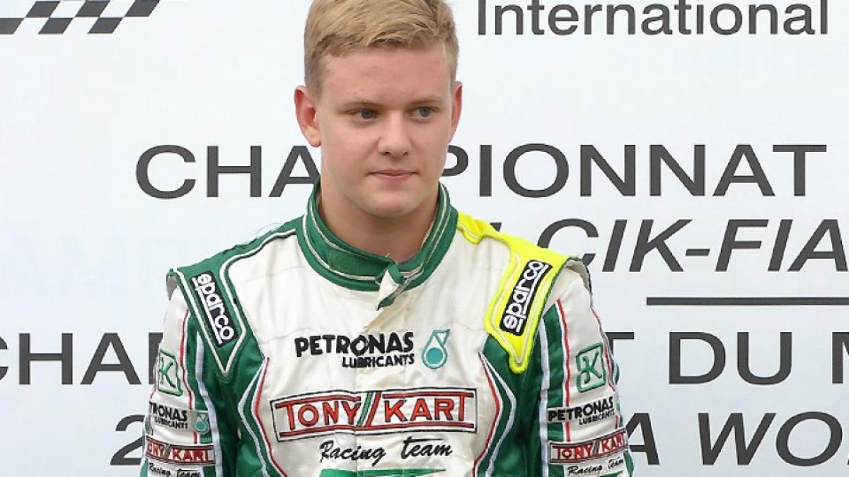 fiul lui michael schumacher mick a debutat in formula 4