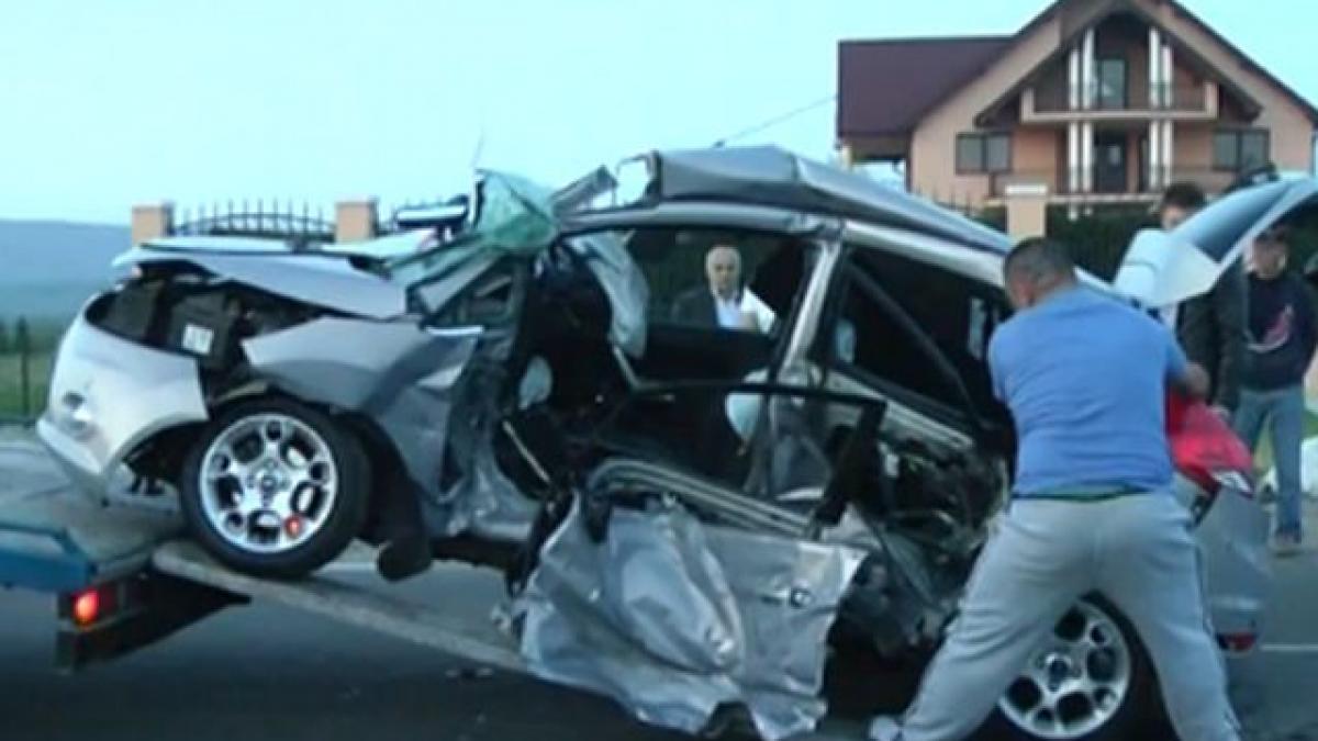 accident teribil soldat cu 3 morti printre care si un copil la volan se afla o creatoare de moda