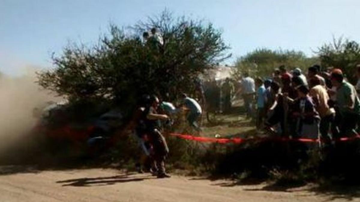 spectatori raniti in urma unei iesiri in decor la raliul argentinei