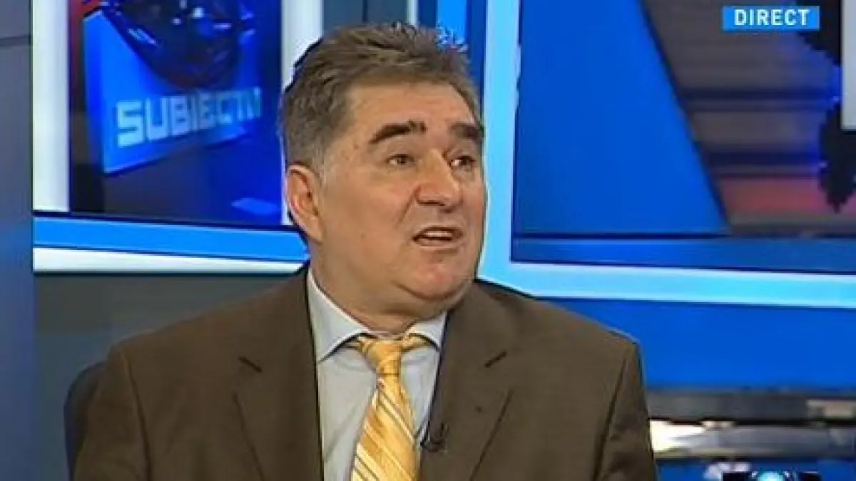ioan ghise fuziunea dintre pnl si pdl s a decis in afara tarii exista un pericol real in parlament