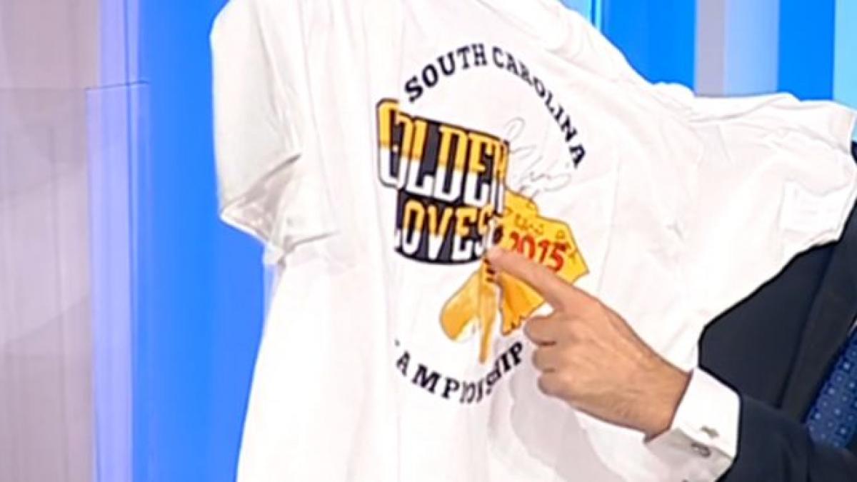 mircea badea a primit un tricou cu autograful lui paul williams