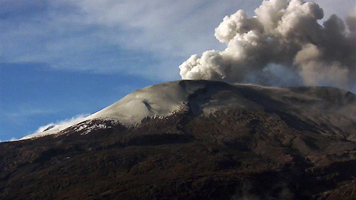 stare de alerta in columbia vulcanul responsabil de cea mai mare catastrofa naturala din istoria