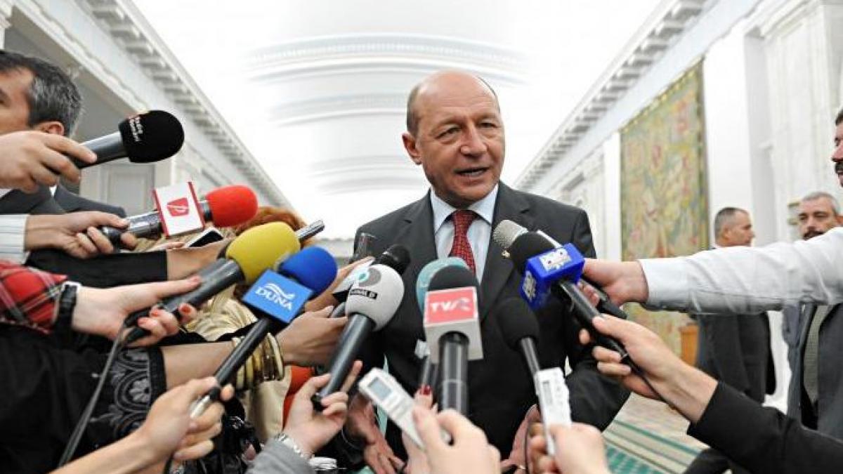 subiectiv traian basescu insista cu apararea pentru elena udrea