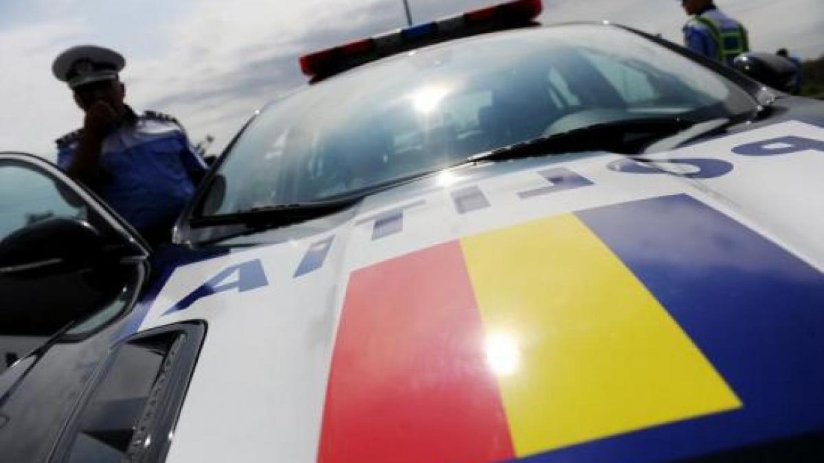 traficul rutier va fi supravegheat in week end de peste 7 000 de politisti si 420 de radare