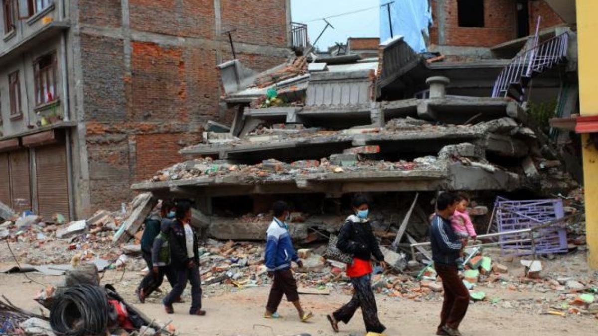 nicio sansa de a mai gasi supravietuitori dupa cutremurul din nepal ultimul bilant peste 6 600 de