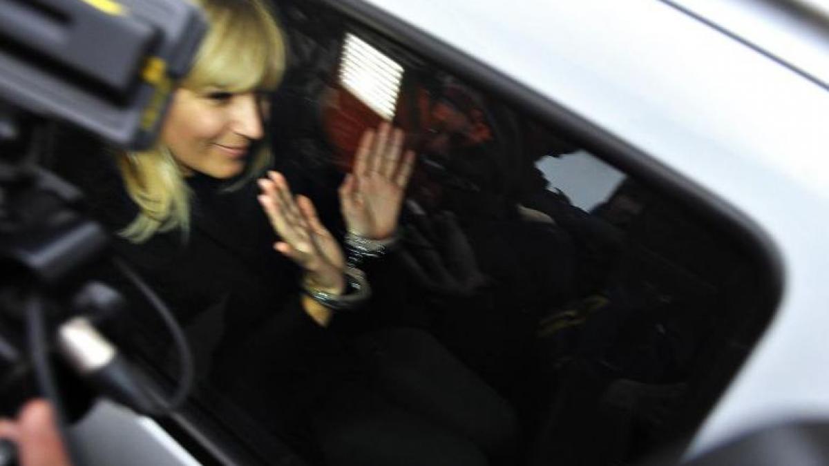 radu tudor parerea mea este ca elena udrea nu are cum sa scape de condamnare