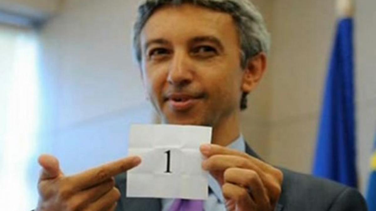 deziluzia optica detinutul poporului