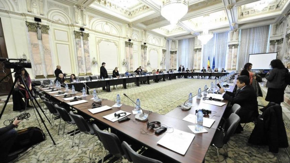 summitul regional de securitate cibernetica incepe la palatul parlamentului