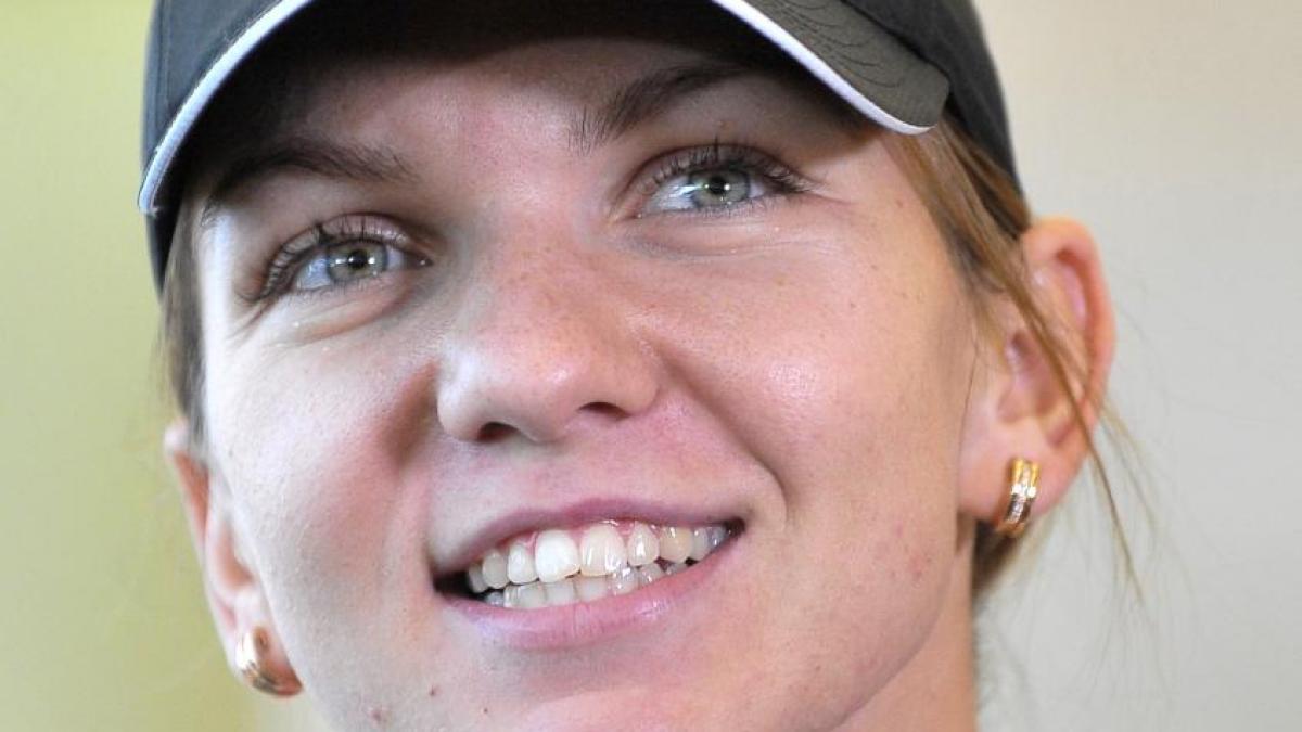 simona halep s a calificat in optimile de finala ale turneului de la roma la dublu