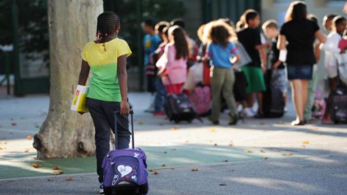 42 de elevi din michigan au fost internati in spital