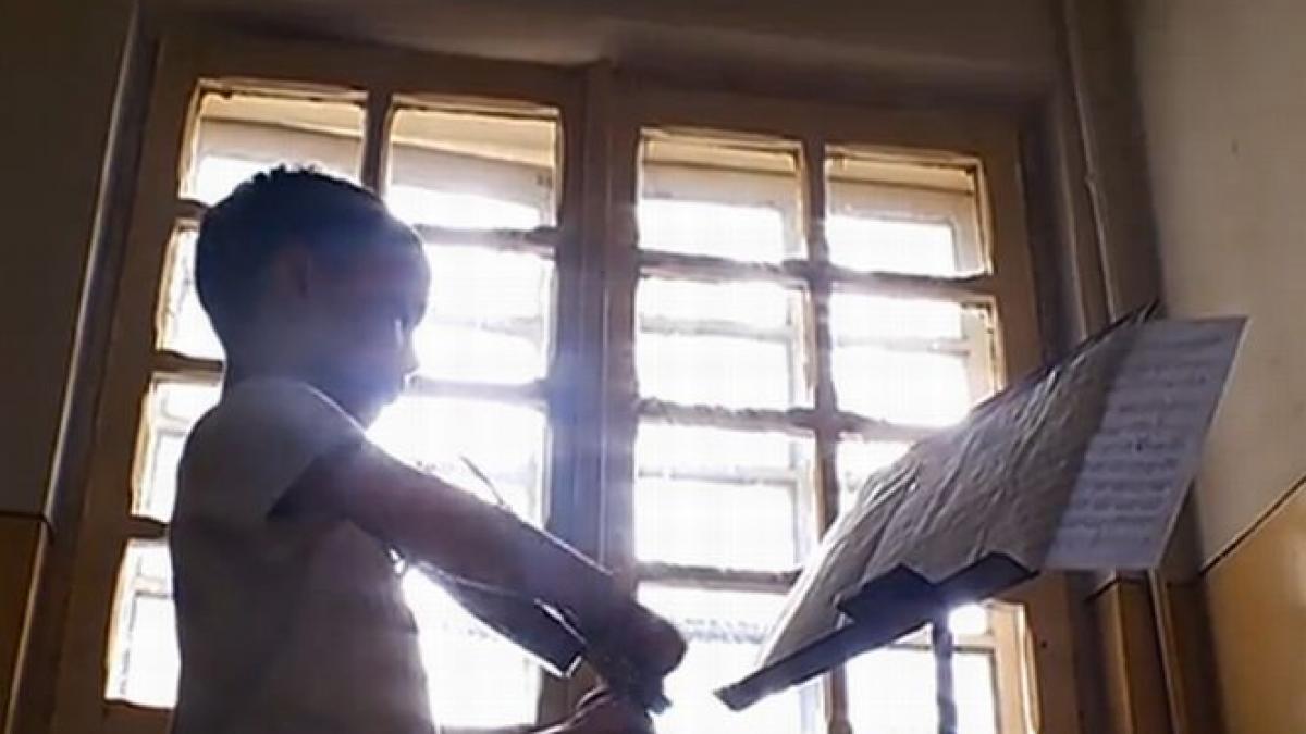 copiii talentati au nevoie de un pian pentru lipatti