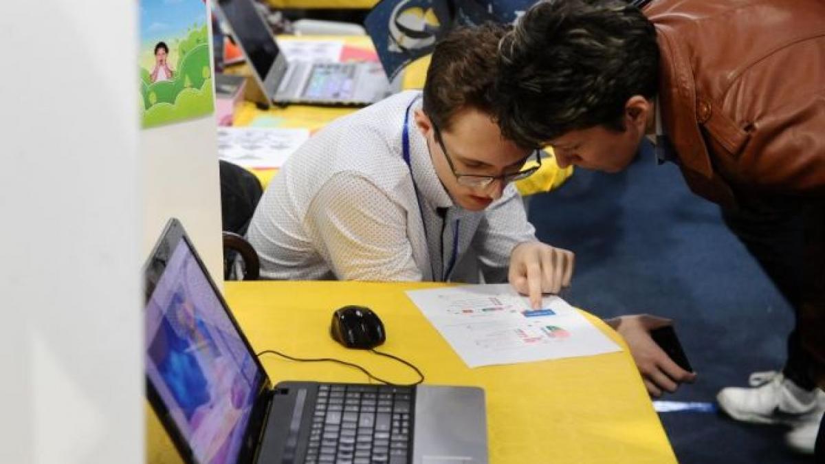 elevii si studentii romani au obtinut cele mai multe medalii de aur la infomatrix 2015