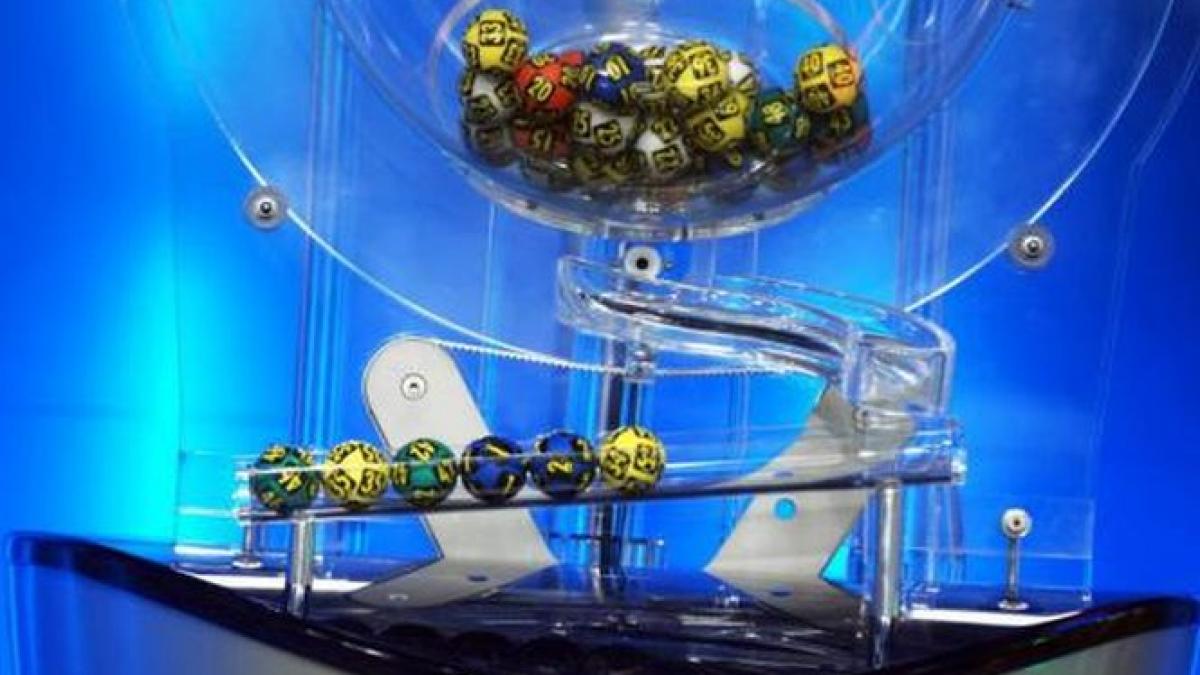 numerele extrase duminica la loto 6 49 loto 5 40 joker si noroc