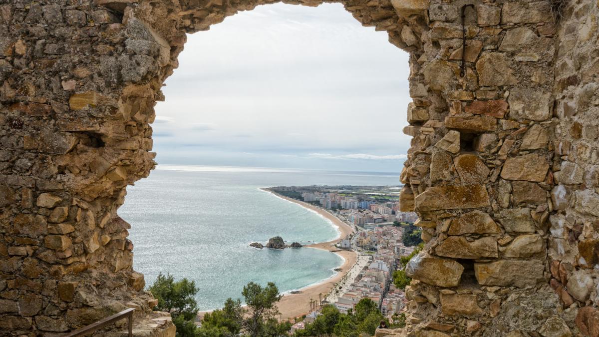 blanes poarta spre costa brava