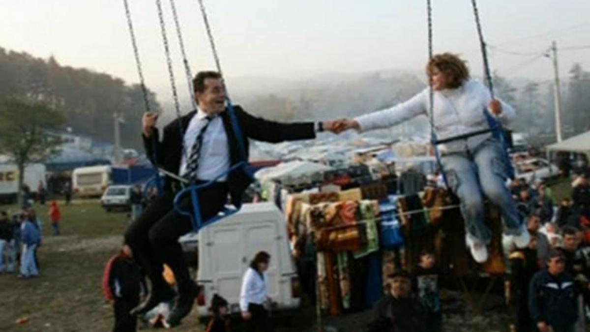 deziluzia optica parlamentari in lanturi