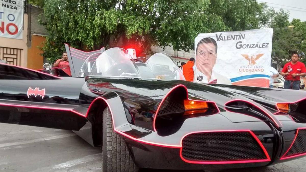 un candidat mexican promite sa lupte impotriva coruptiei exact ca batman
