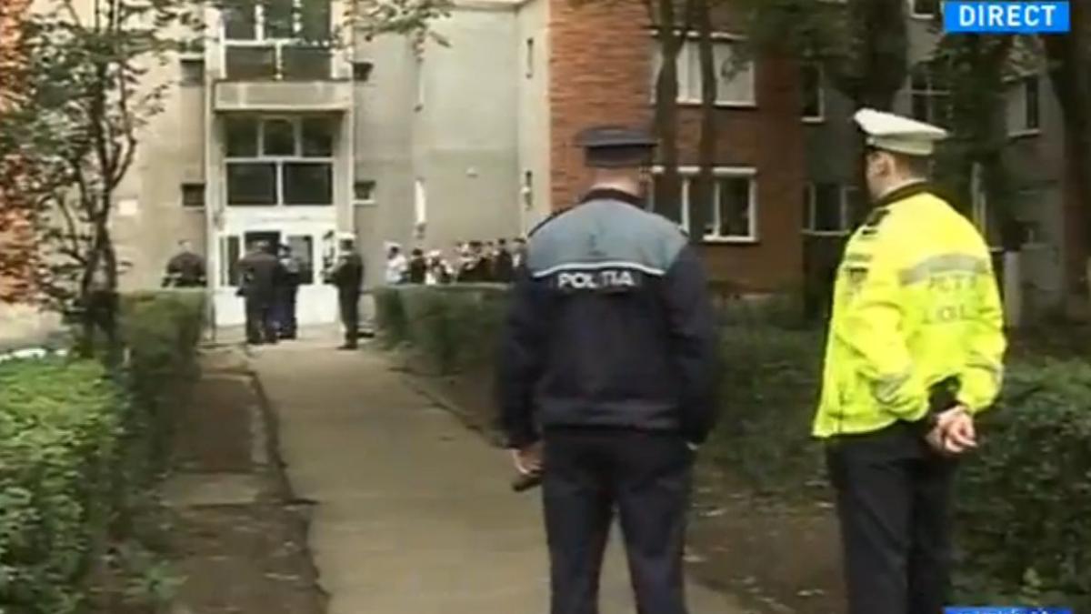 doi tineri au murit dupa ce au cazut de pe bloc