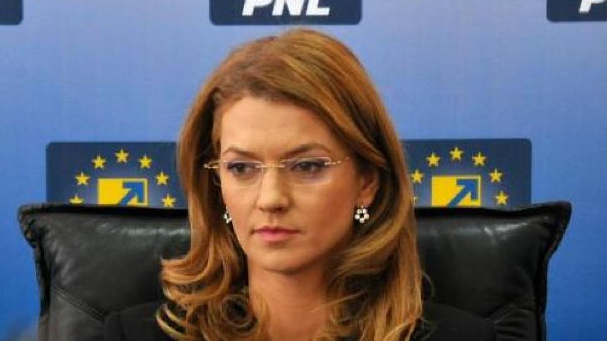 liberalii se contrazic pe demisia presedintelui iccj