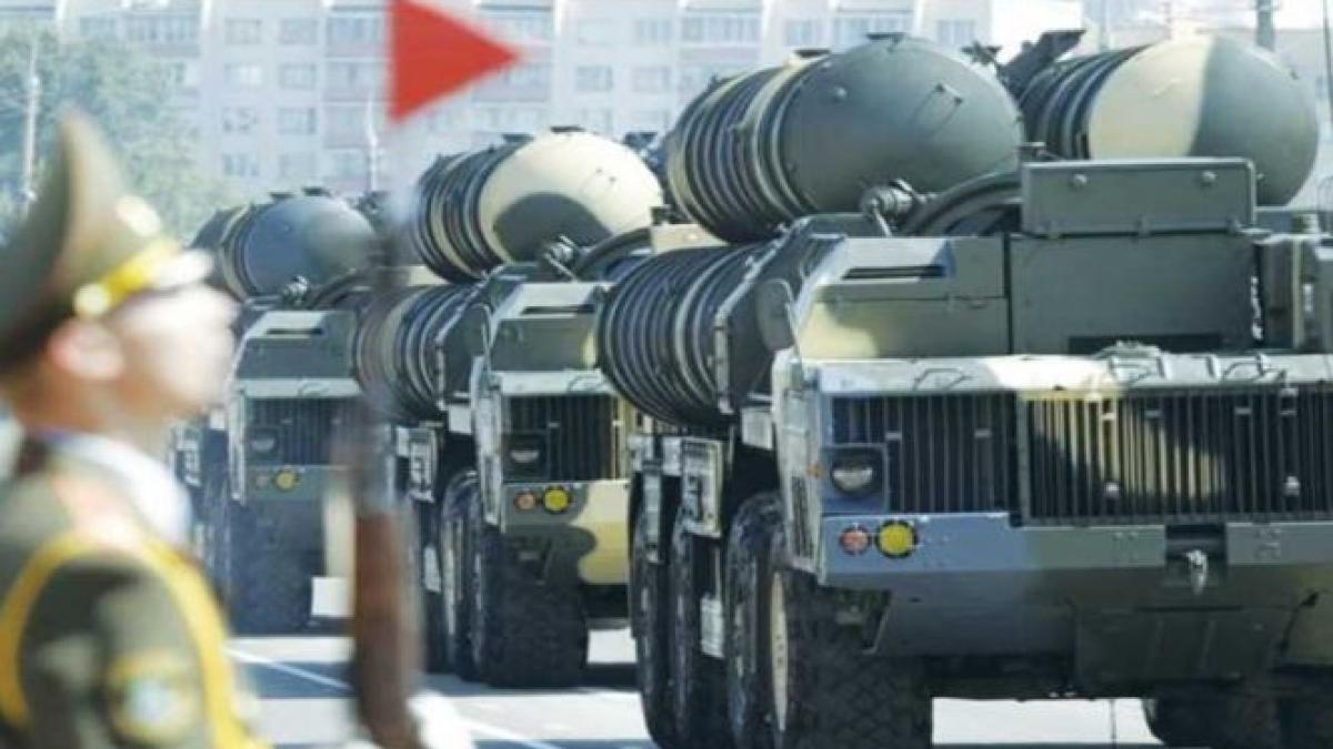 rusia suspenda embargoul si vinde iranului sistemul de racheta s 300