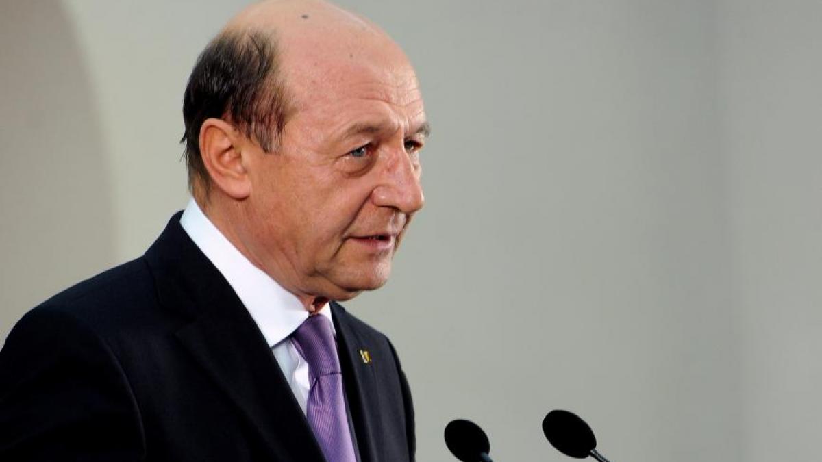 traian basescu obsedat de antena 3 fostul presedinte vede doar conspiratii in abuzurile din justitie