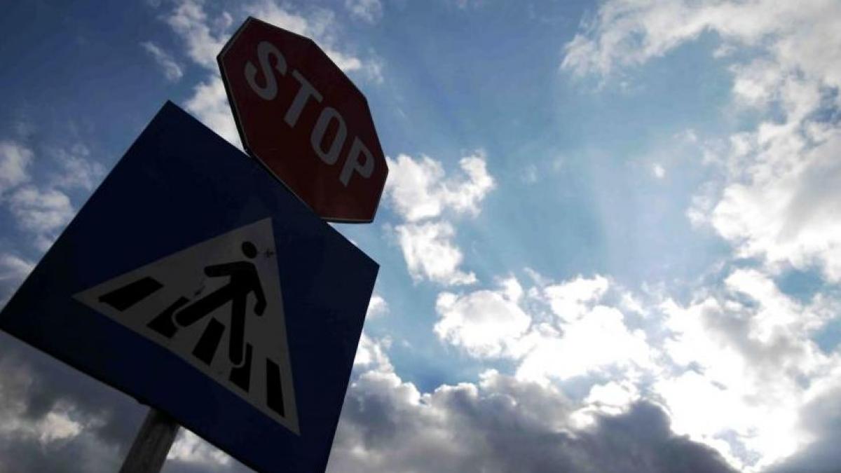 accidente pe trecerea de pietoni doua femei au ajuns la spital dupa ce au fost lovite pe zebra