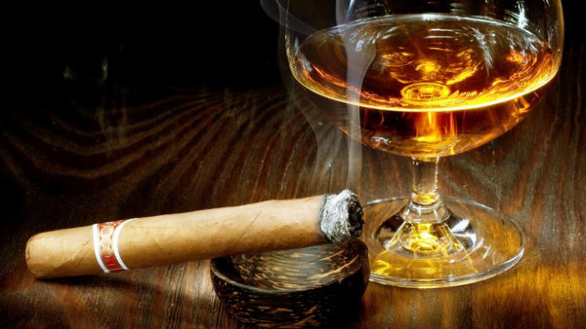 guvernul ceh a aprobat interzicerea fumatului in restaurante si baruri