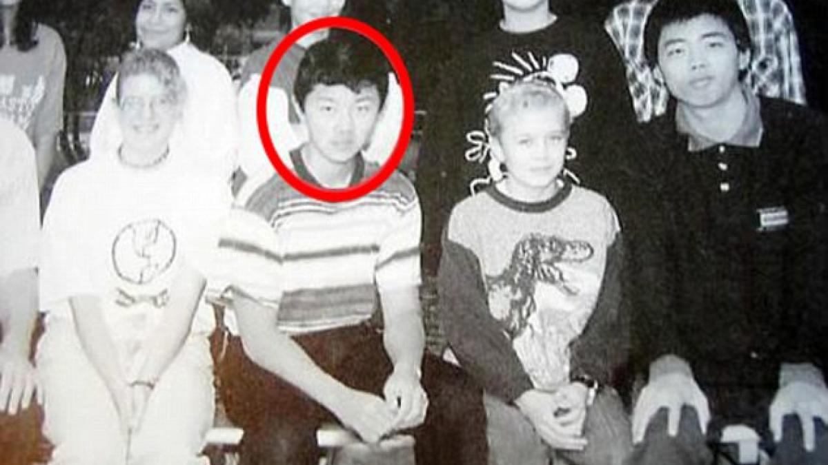 imagini cu oaia neagra care aduce rusine familiei liderului de la phenian fratele mai mare al lui