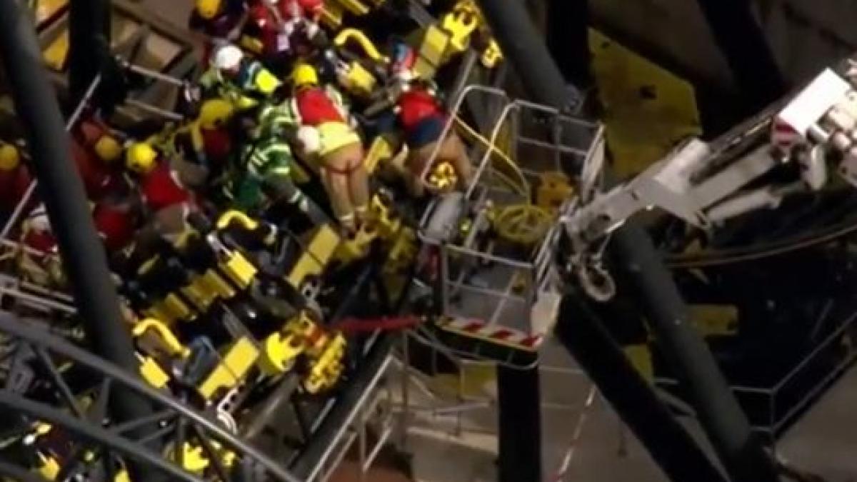 video momente de cosmar un roller coaster s a izbit de o cabina era sange peste tot a fost de a