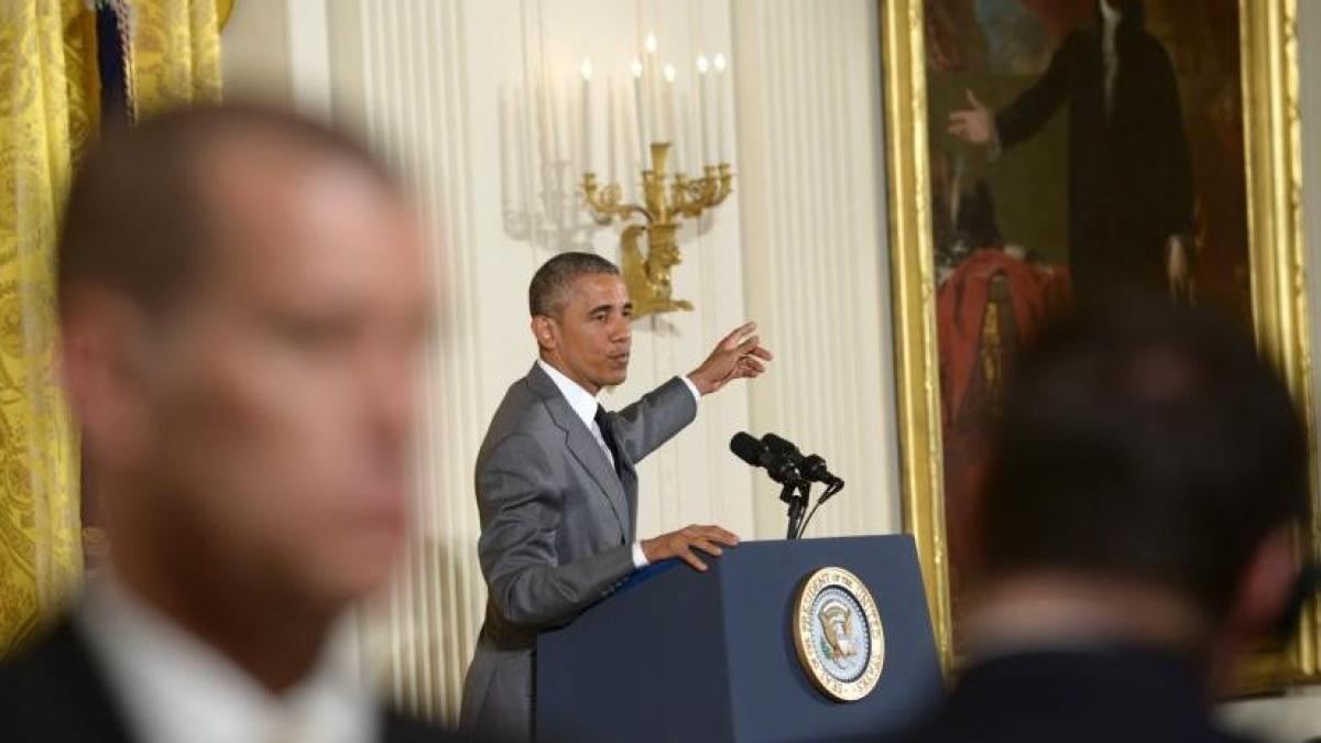 moment stanjenitor la summitul g7 premierul irakian incearca fara succes sa ii capteze atentia lui