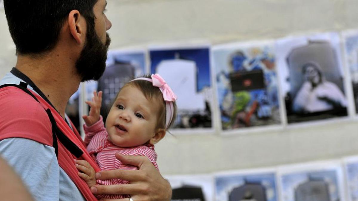 populatia romaniei a continuat sa scada in aprilie cu 8 055 de persoane