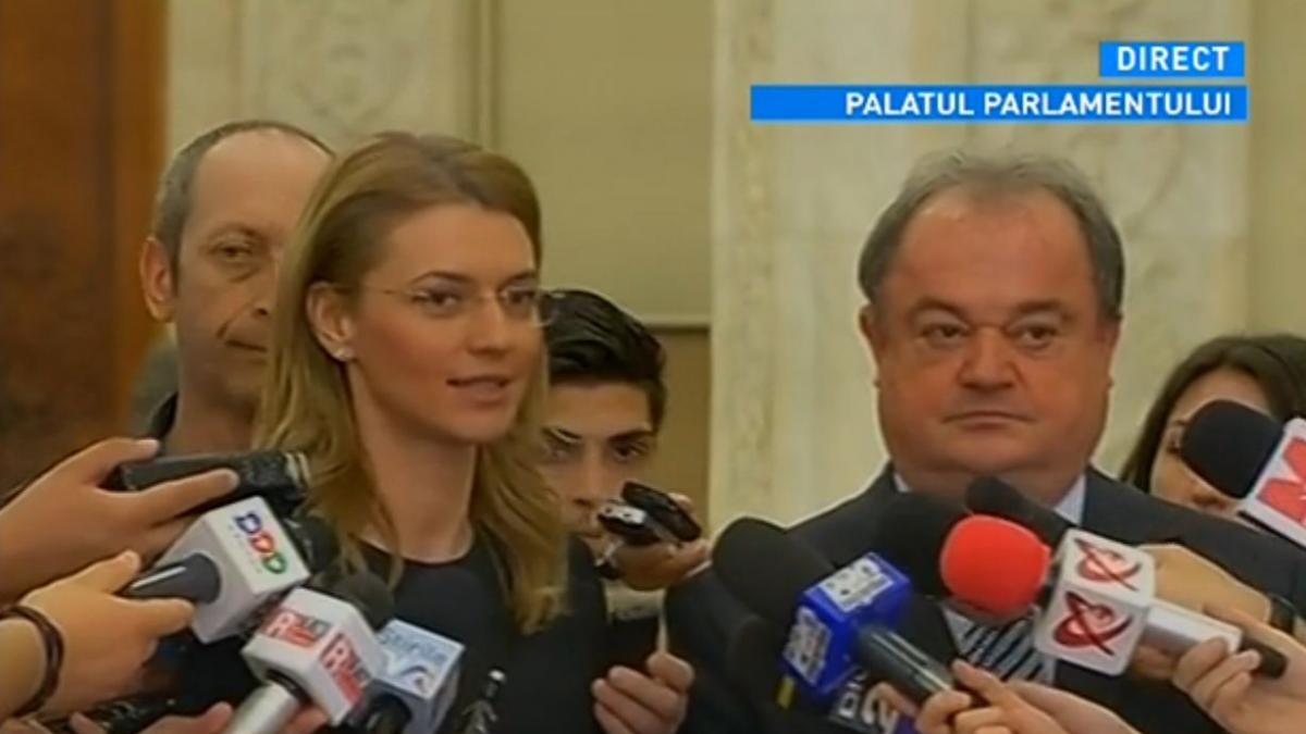 ce au declarat blaga si gorghiu dupa ce motiunea a trecut